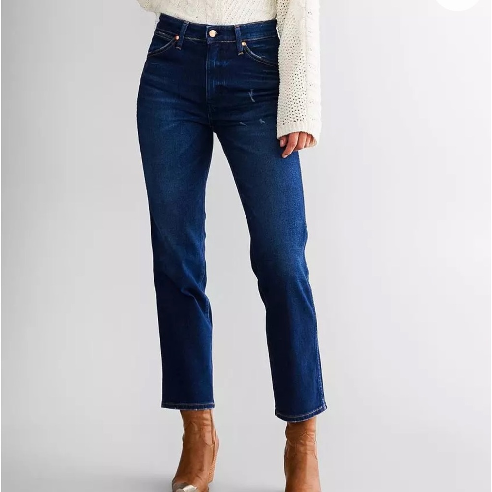 Wrangler Dark Blue Straight Leg Women's Jeans